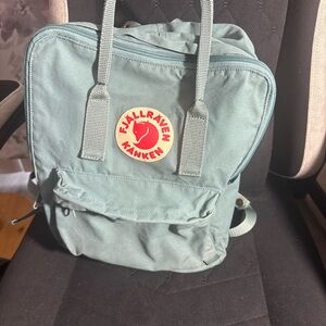 Fjällräven Kånken Backpack in Sage Green